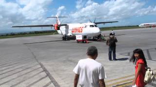 preview picture of video 'ロンボク国際空港 Lombok International Airport Wings Air'