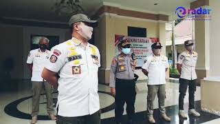 Tim Gabungan Pemkot Mataram Mulai Menertibkan Mal dan Toko Pakaian