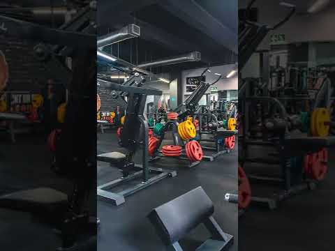 Lighting, Vibes, Sweat. Lift Heavy and flex sweaty all under one endorphin-filled roof.⁠