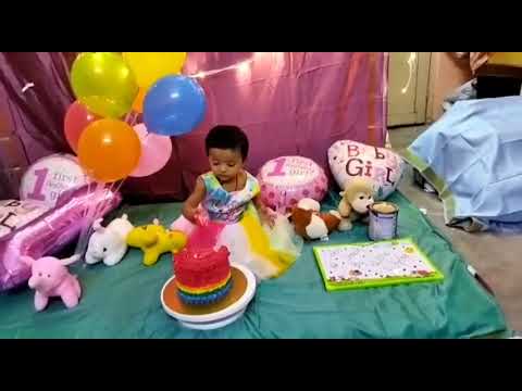 Cute baby cake smash - Pre Birthday