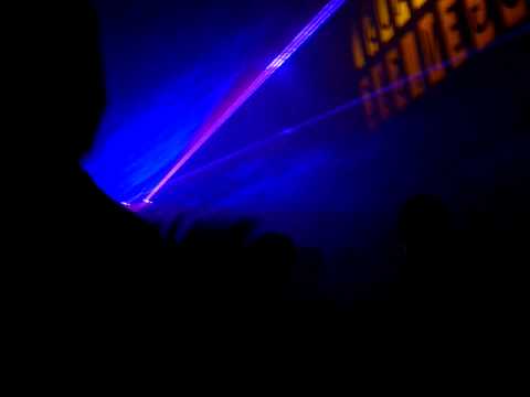 Zybrixx vs Jason Mawkish STEREO CITY WINTERCAMP 2011 (2)