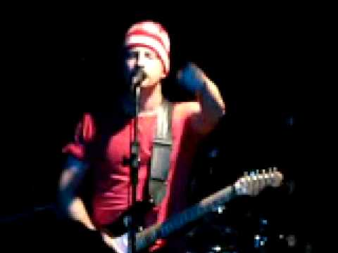 Diedrich e os Marlenes - Oneide Pelebroi cantando Tchau