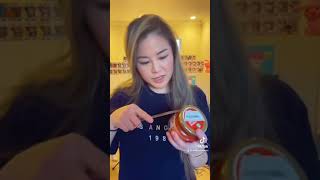 How to open stubborn stuck jar lid