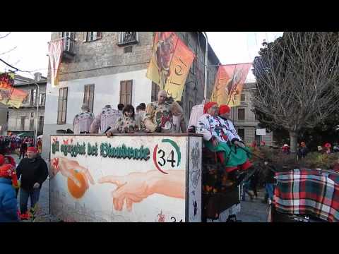 Carri da getto dopo battaglia arance domenica - Carnevale ivrea 2014