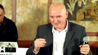EFTO PUPINOVSKI I MOLIKA - TINKE KATINKE (vo zivo) EFTO PUPINOVSKI I MOLIKA - TINKE KATINKE (vo zivo)