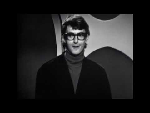 NEW * Everyone's Gone To The Moon - Jonathan King {Stereo}