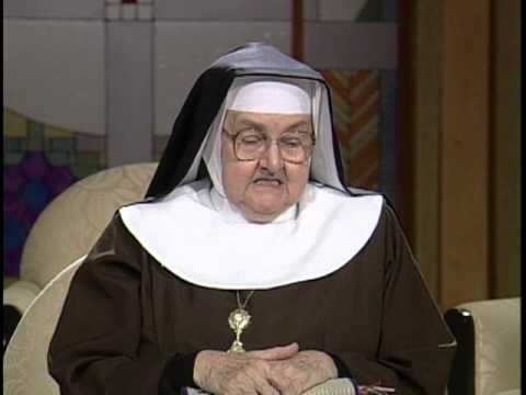 Madre Angelica  - Voluntad de Dios en las Vocaciones - 2013-01-22