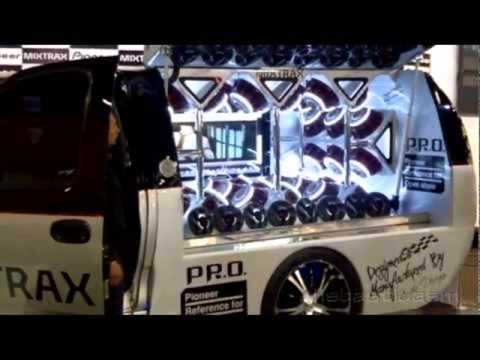 ELECTRO SOUND CAR   DJ HERO PARTE 3 MIX HD