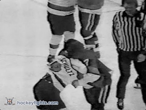 Dave Fortier vs Dave Schultz May 1, 1975