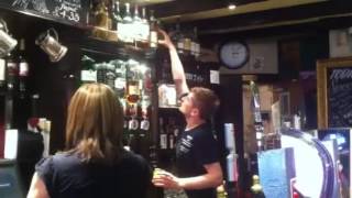 White Hart Inn Pub, Edinburgh, est. 1516. How to make an Ol