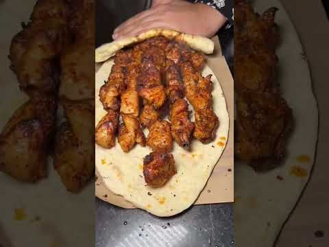 Get up and eat skewers with friends! #chinesefood #hanamaki #douyin #baozi #wonton #food #cooking