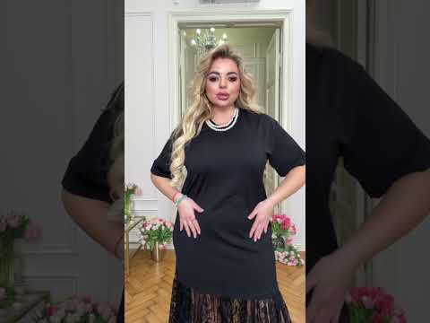 Стильное летнее платье из воздушного кулира с кружевным подолом, батал большие размеры - фото 1 - id-p3025319306