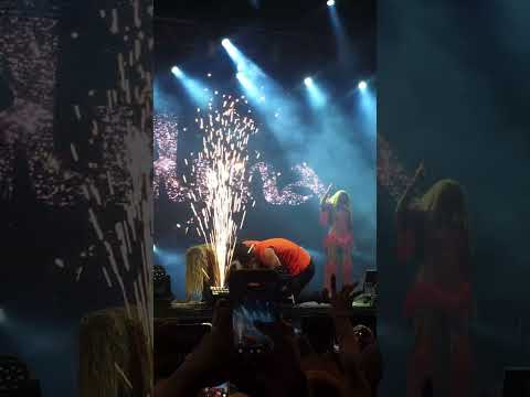 Abertura do show da Joelma (Isso é Calypso - tour Brasil ) no aniversário de 111 de Aimorés - MG