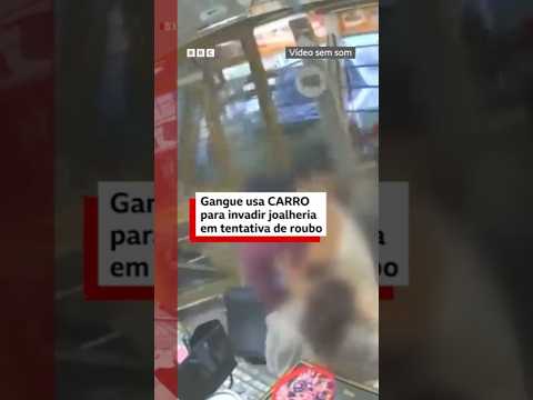 Gangue usa carro para invadir joalheria em tentativa de roubo