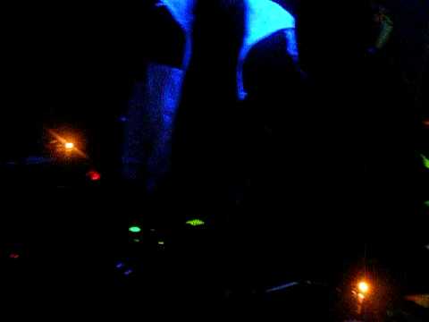 Mike Vapour & DJ Wicked rocking the Mud Club with the Old Skool beats.