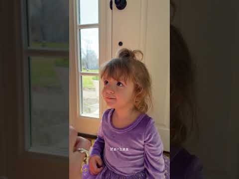 Violet felt left out and wanted to be just like Lily😂