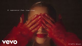 Musik-Video-Miniaturansicht zu ​supernatural (Remix) Songtext von Ariana Grande & Troye Sivan