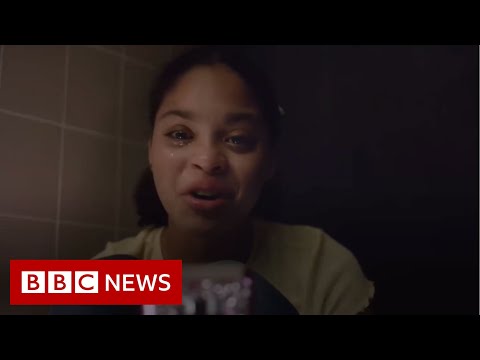 Sandy Hook shooting parents release haunting anti-violence ad - BBC News