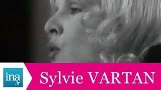 Sylvie Vartan "Non, je ne suis plus la même" (live officiel) - Archive INA