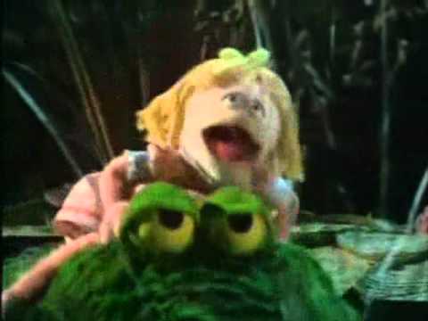 Muppets - Never smile at a crocodile