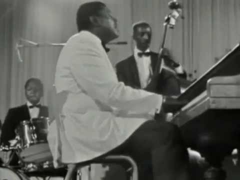 OSCAR PETERSON, p Trio , Antibes,10th Jazz festv, 1969..