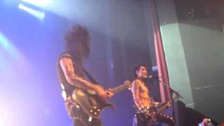 black veil brides-beautiful remains LIVE (BEST QUALITY)