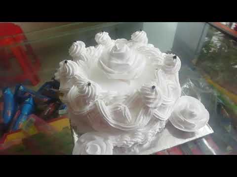 New Beautiful vanilla cake design