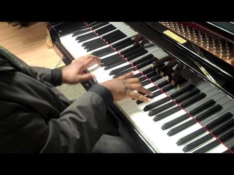 Street Fighter II - Guile's Theme (Piano Improv)