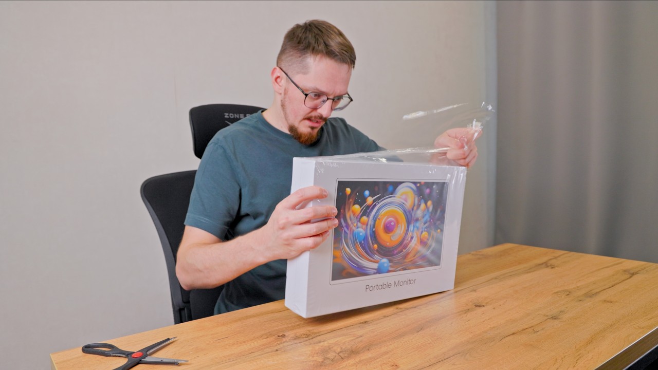 Портативный ИГРОВОЙ - OLED монитор за 12 тысяч рублей