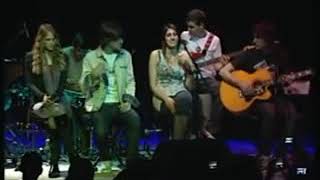 Ha Ash Y Melocos Tan Lejos (Acústica)