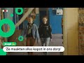 Jana en Dilara uit Oekraïne laten zien wat er over is van hun school