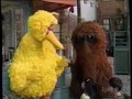 Sesame Street 3847 Big Bird And Snuffy Pretend To Be A Train