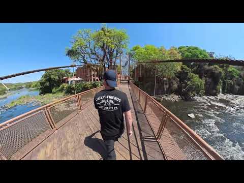 Caminhando pela parte histórica de Piracicaba, interior de São Paulo