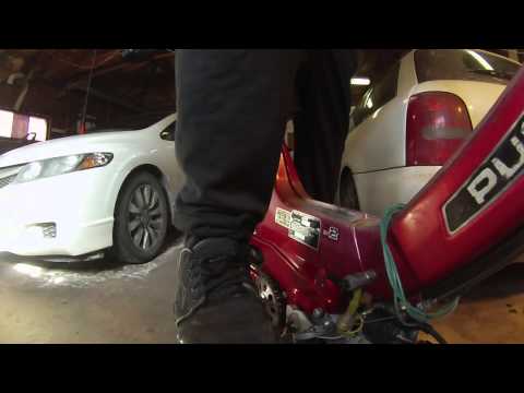 Better than quarter kick. Start a moped with 8th kick.