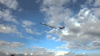preview picture of video 'Prelet letky Retro Sky Team - letisko Svidnik'