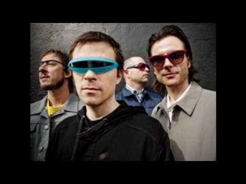 Weezer Tribute - Mykel & Carli