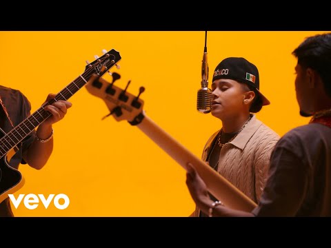 Yahritza Y Su Esencia - No Es Cierto (Official Video)