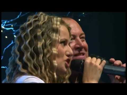 BELE ROŽE IZ ATEN - ANITA KRALJ, NACE JUNKAR, 2012