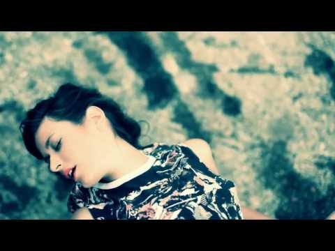 HouseTwins - Feeling feat. Lisa Ray (Official Video Clip)