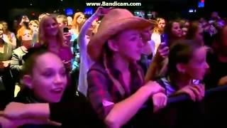 Dance Moms   Brooke sings Wonder in Concert Jana Kramer
