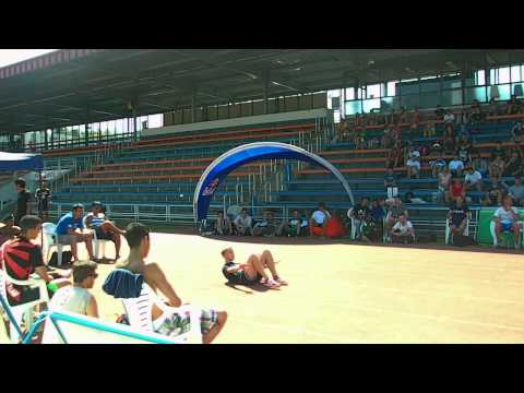 Azun vs. Phillipe - TOP 32 Battle | SUPER BALL 2013