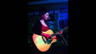 Waxahatchee- "Grass Stain" Live @ Mr. Beerys 1/31/12