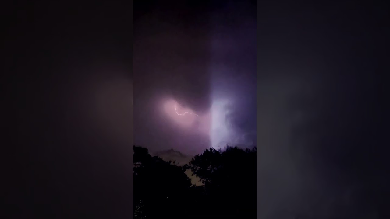 Insane lightning #storm #weather #weird #nature #naturelover #lightning #amazing #shortsvideo #short