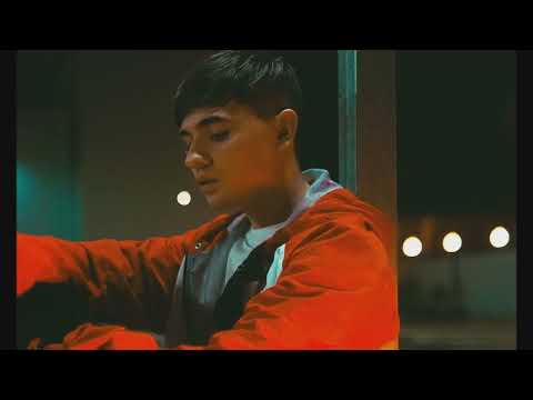 Estas aquí - Tommy Bueno - Adelanto