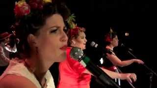 Trio vocal féminin - Singin' Rendez-Vous et le Ragtime Band en spectacle (Québec)