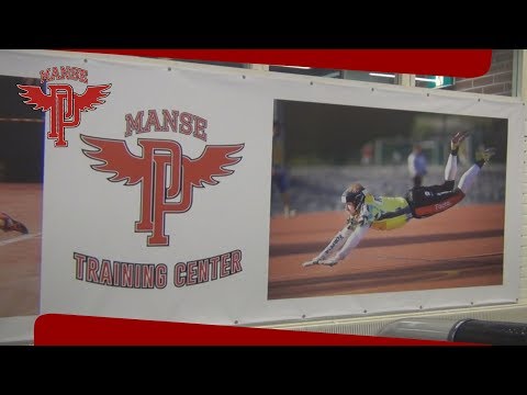 Salitreeniä ja pallonlyömistä