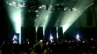 Deichkind - Intro / So ne Musik Live in Karlsruhe 15.04.2015