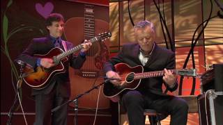 Nuages | Collaborations | Tommy Emmanuel
