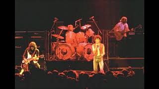 Nazareth - 05 - Every young man&#39;s dream (San Jose - 1981)