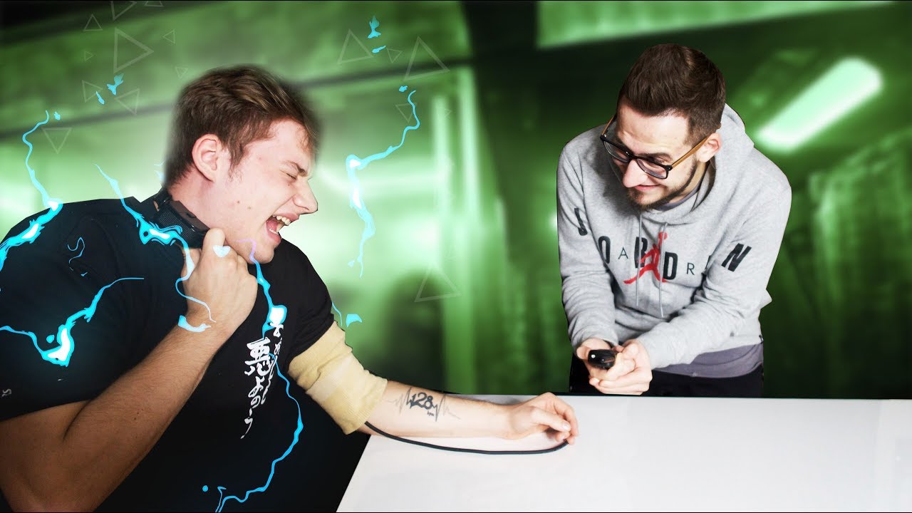 ДЕТЕКТОР ЛЖИ С ТОКОМ! COFFI ПРОВЕРЯЕТ МЕНЯ НА ПРАВДИВОСТЬ ЖЕСТОКИМИ ВОПРОСАМИ!